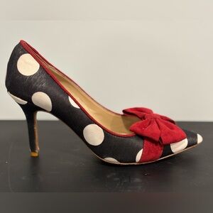 ✨ Manolo Blahnik Polka Dot Bow Pumps – Size 37 ✨